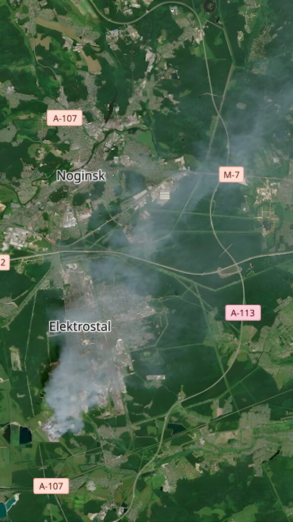 Супутниковий знімок Sentinel-2 пожежі в Електросталі та Ногінську, 20 липня 2026 року